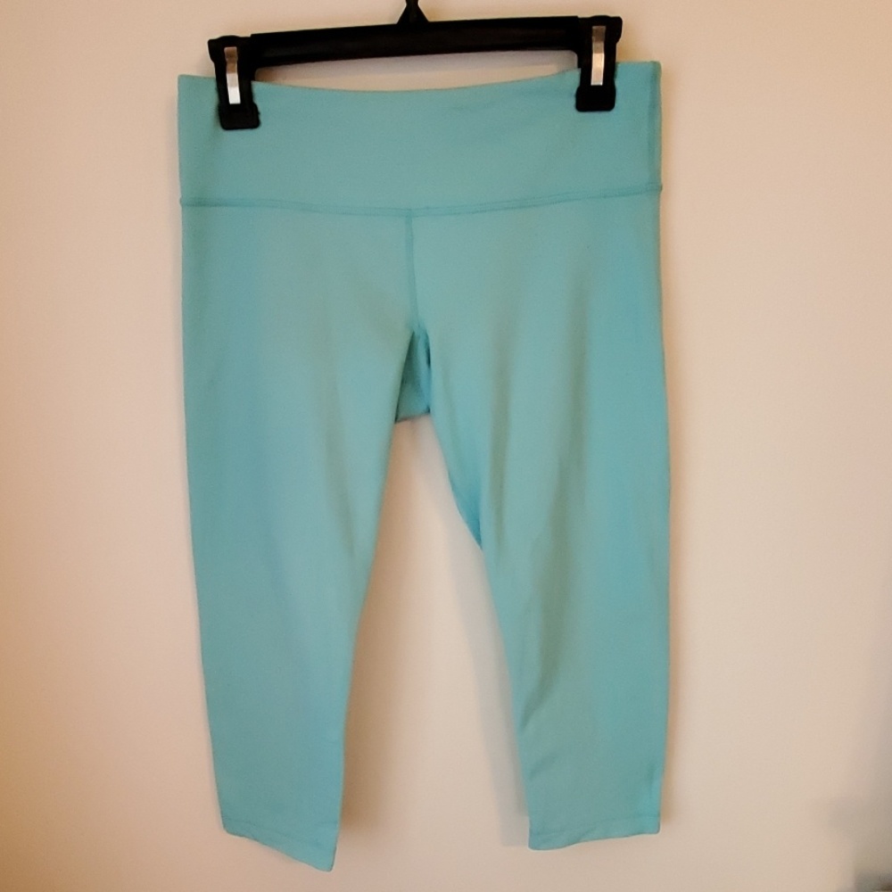 Teal Lululemon crops